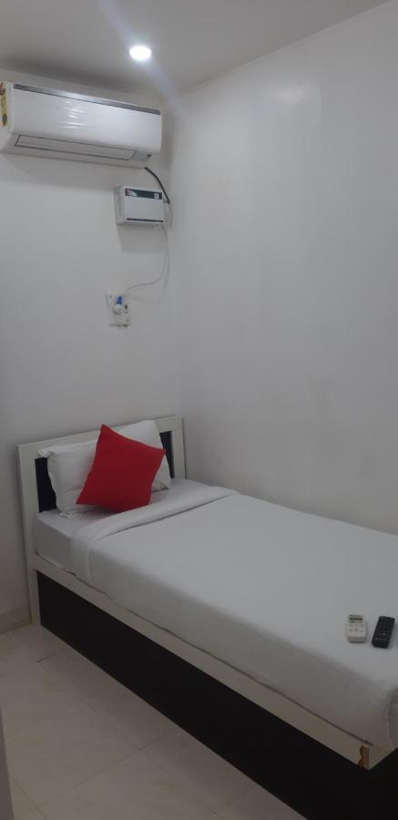 Chennai Plaza Hotel Vadapalani Kültér fotó